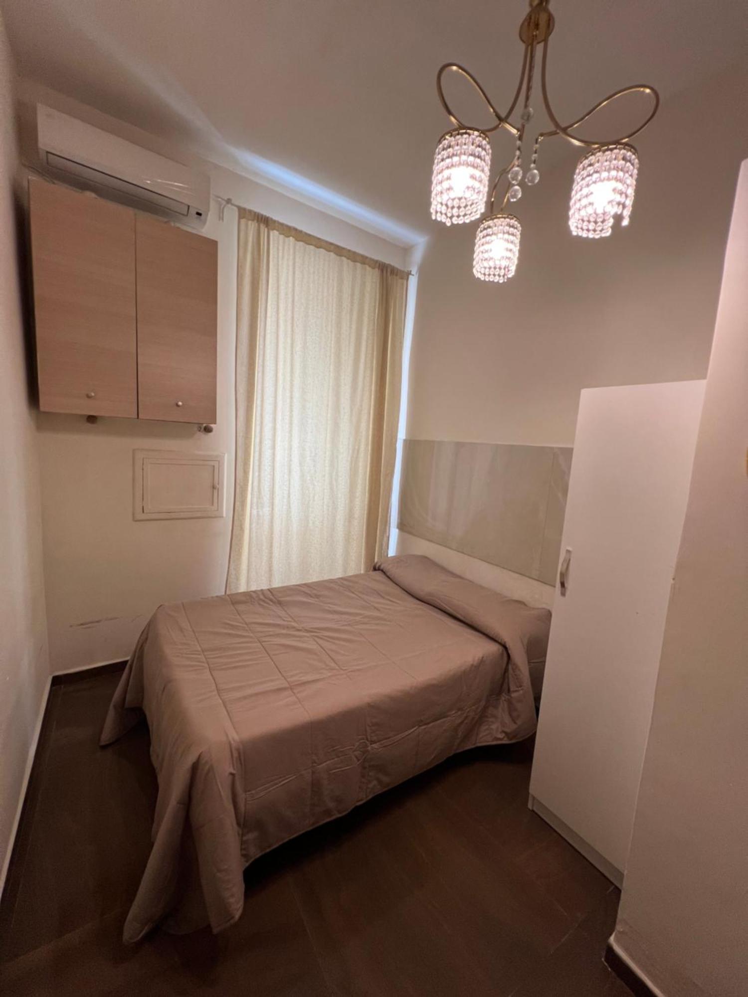 Beb Mariafrancesca Bed & Breakfast Napels