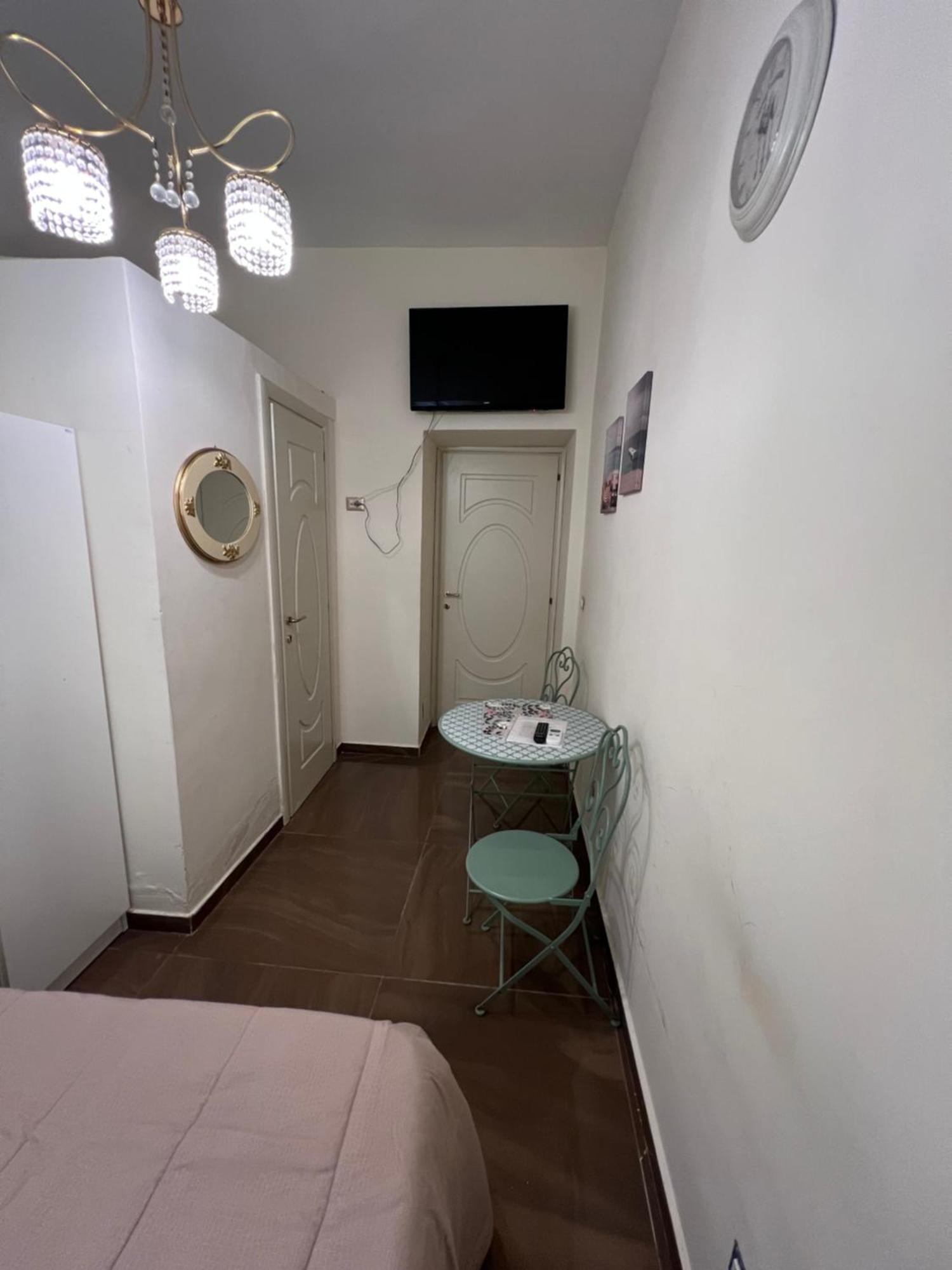 Bed & Breakfast Beb Mariafrancesca Napels